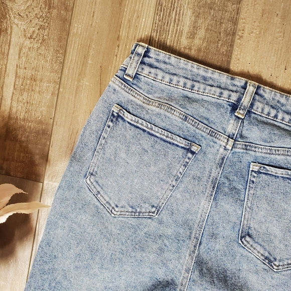 Tinseltown Women's Juniors' Blue High-Waisted Distressed Jeans Size 11 NWOT - Picture 11 of 16